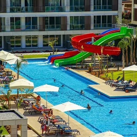 Gorgeus Flat With Shared Pool Near * Trikomo
